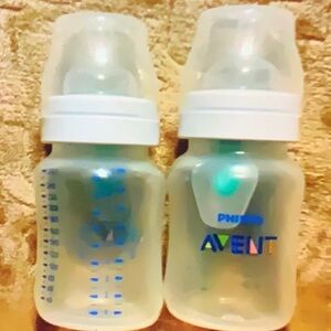Avent Anti-Colic Bottles (2) 9 oz Stage 2 New NO Box